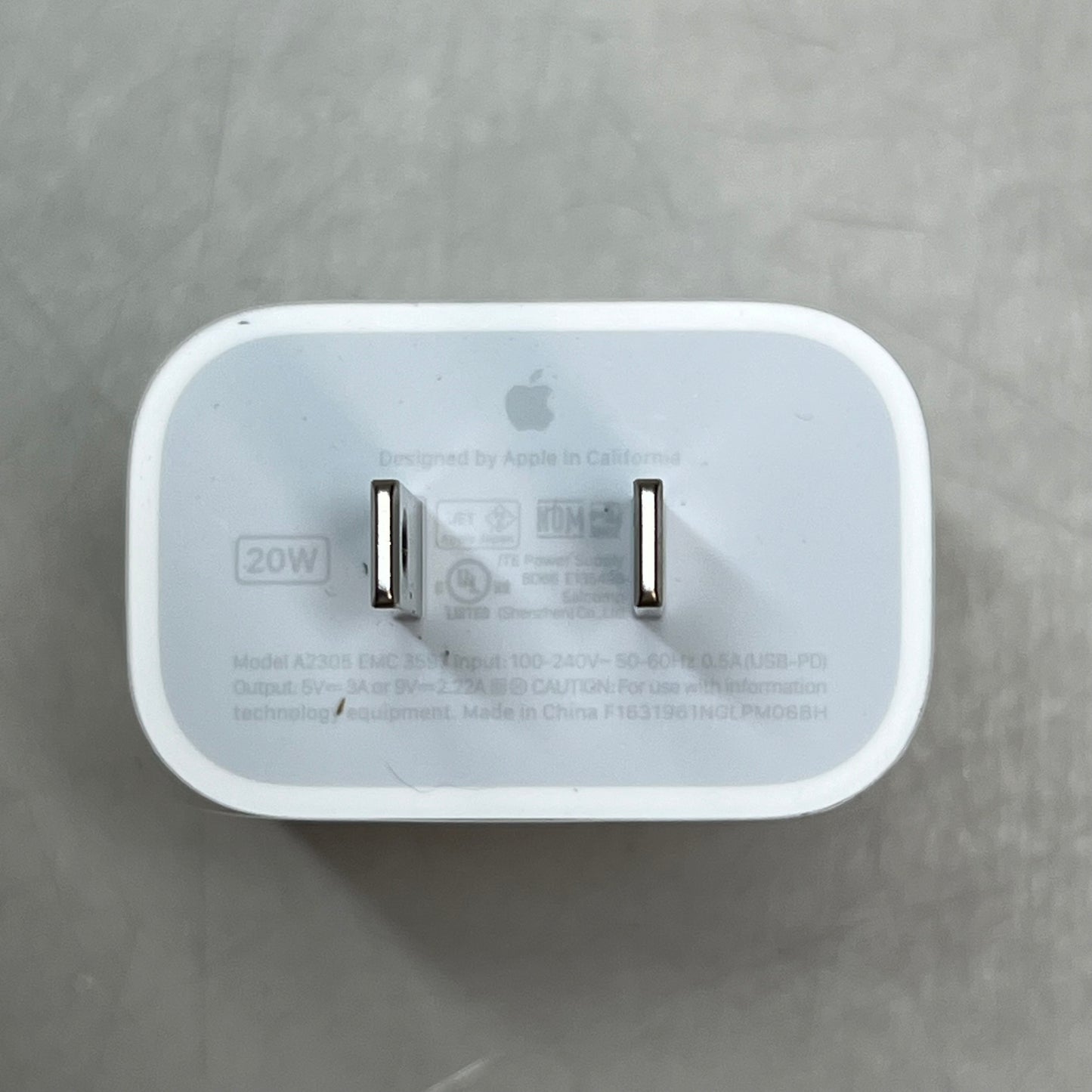 APPLE Fast Charging USB-C Power Adaptor 20 Watt White MHJA3AM/A (Return)