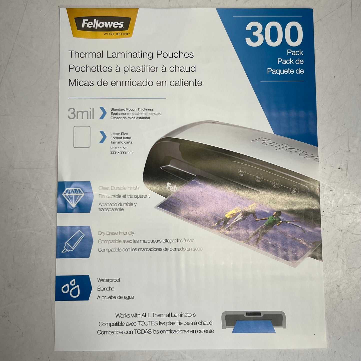 FELLOWES (300 PACK) Thermal Laminating Pouches 9" x 11.5" Clear 5247101