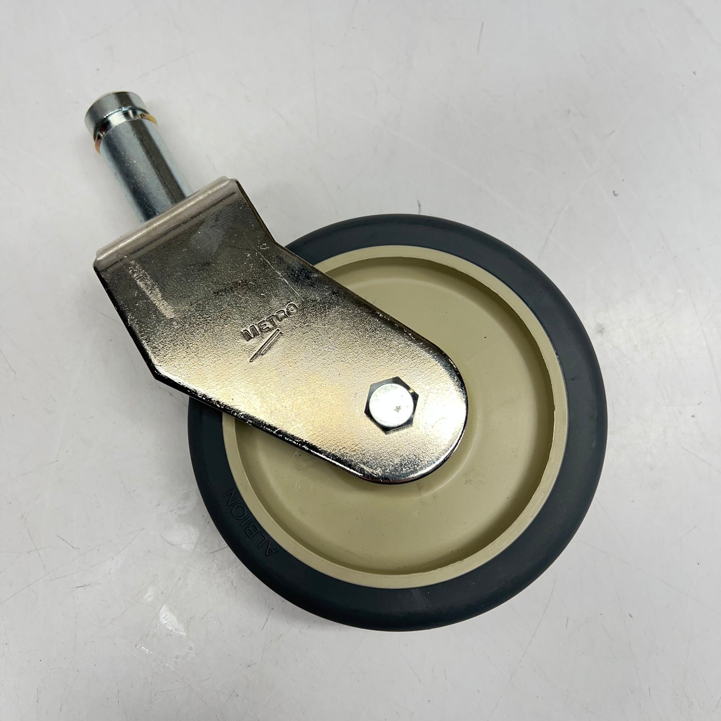 METRO Super Erecta Top Track Mobile Kit For Storage Capacity 18" TTM18-KIT