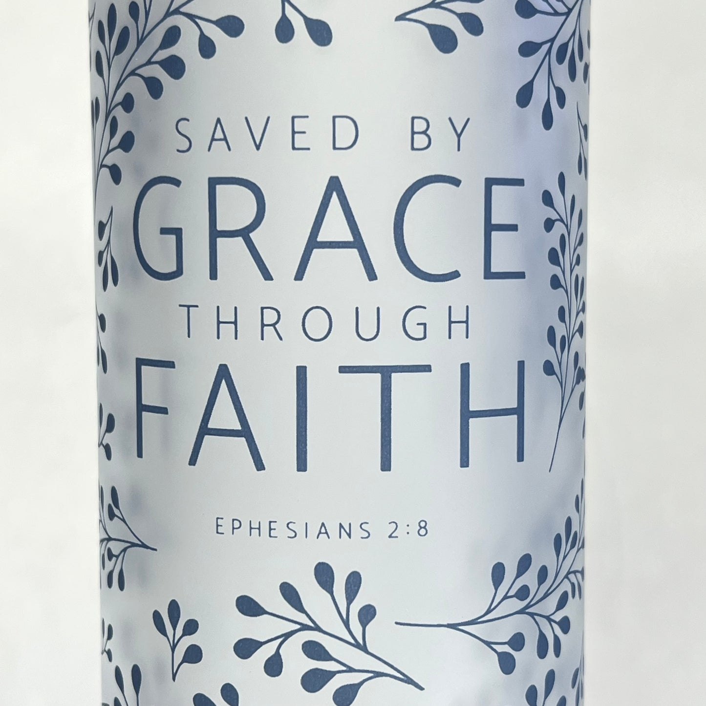 ZA@ CHRISTIAN ART GIFTS Saved by Grace Botanical Glass Water Bottle 19 fl oz  Clear/Lilac WBT245