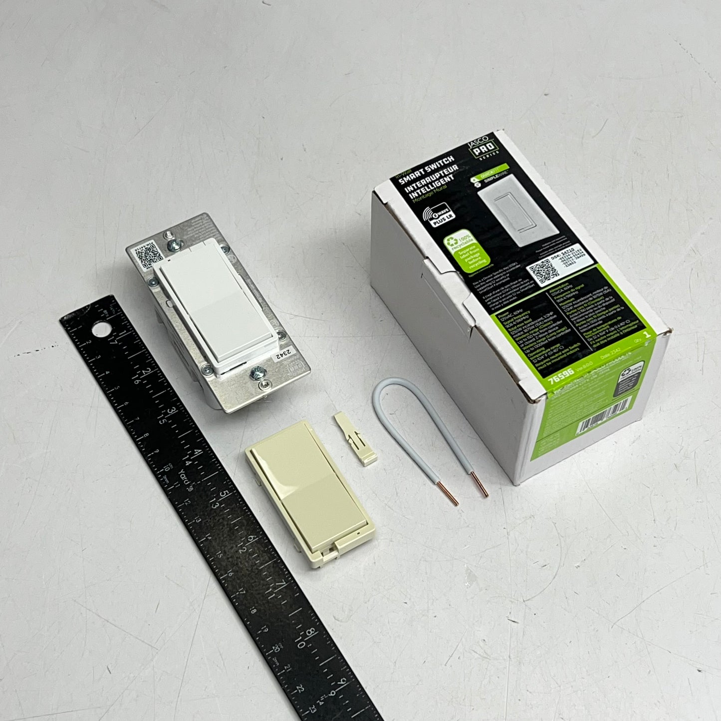 JASCO PRO Z-wave Plus in Wall Smart Switch 15 A 125V 60HZ White 76596