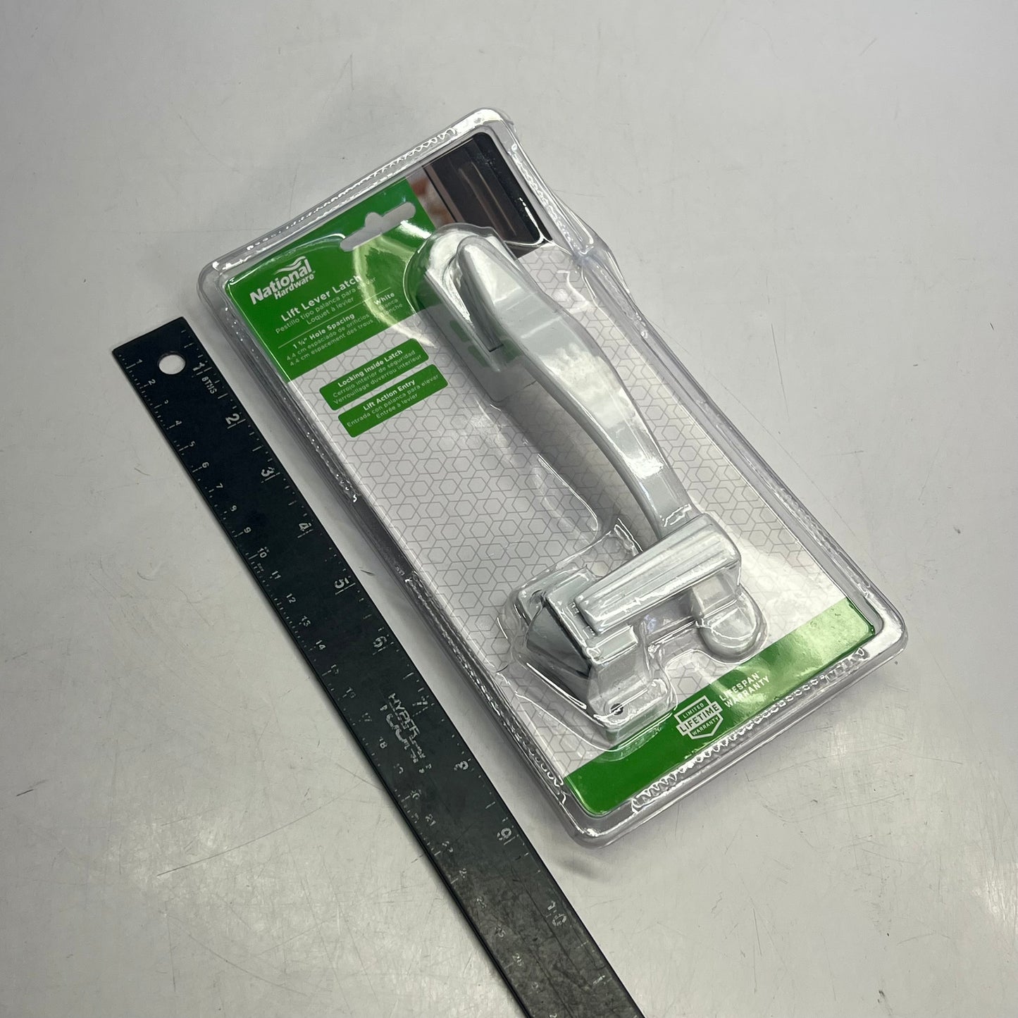 NATIONAL HARDWARE  Zinc Die-Cast Lift Lever Latch Anti Lock-Out White N100-035