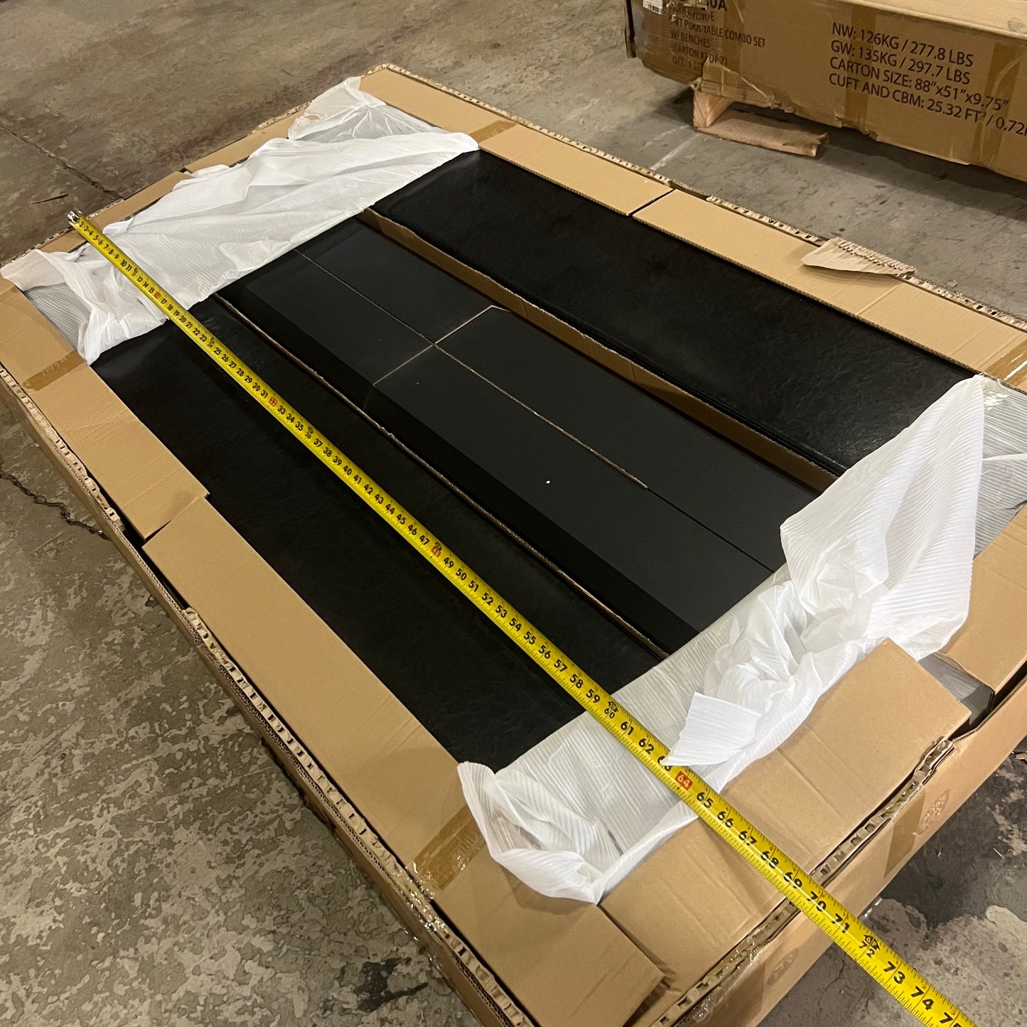 HATHAWAY Park Avenue 7 ft. Pool Table Combo Set With Benches BG2530A/BG2530B