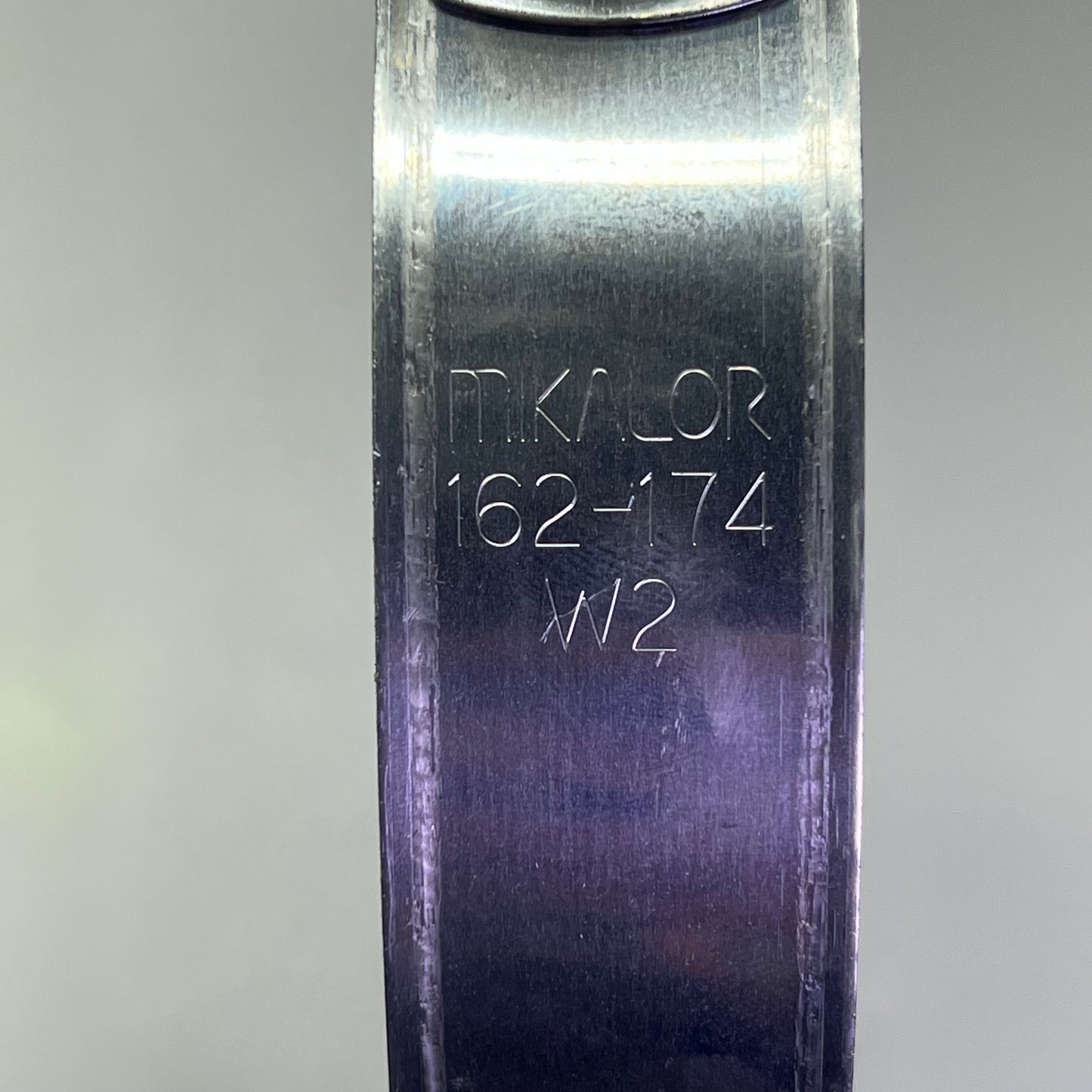 MIKALOR (2 PACK) Supra Hose Clamp W2 430SS 6.38"-6.85" Dia 1.2" W 162-174