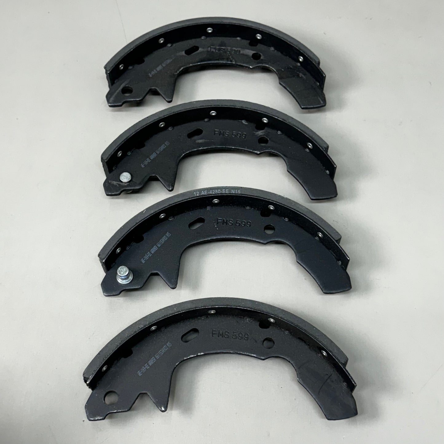 WAGNER OEx Lot of 8! Brake Pads Different Sizes See Description