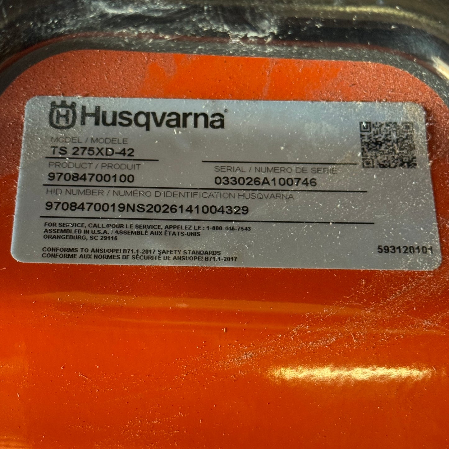ZA@ HUSQVARNA (42") 23HP Kawasaki Lawn Tractor w/ Locking Differential TS275XD (New Damaged, Riding Lawn Mower with Bent Rear Wheel/Axle – For Repair)