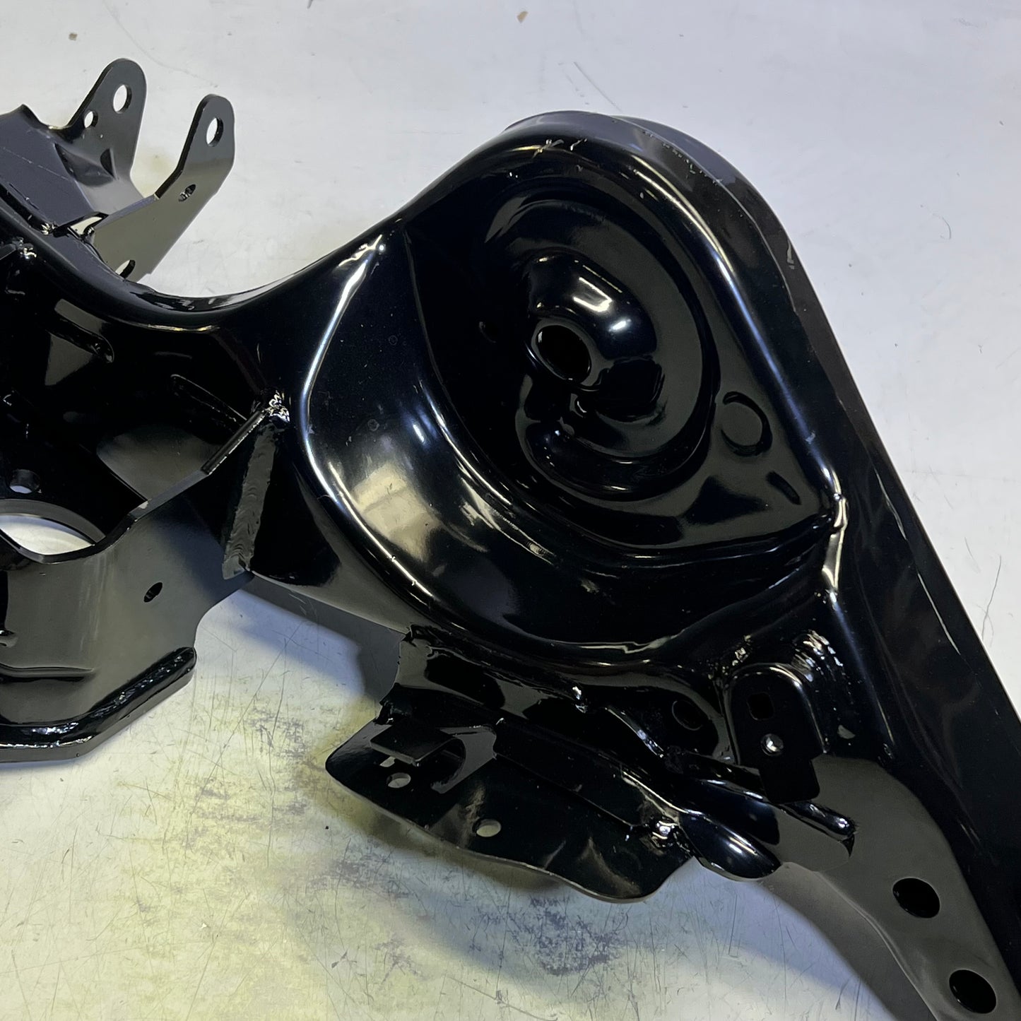 IMPORT DIRECT Chassis Trailing Arm For Nissan Rogue Vehicles Black NSN-TRA0002