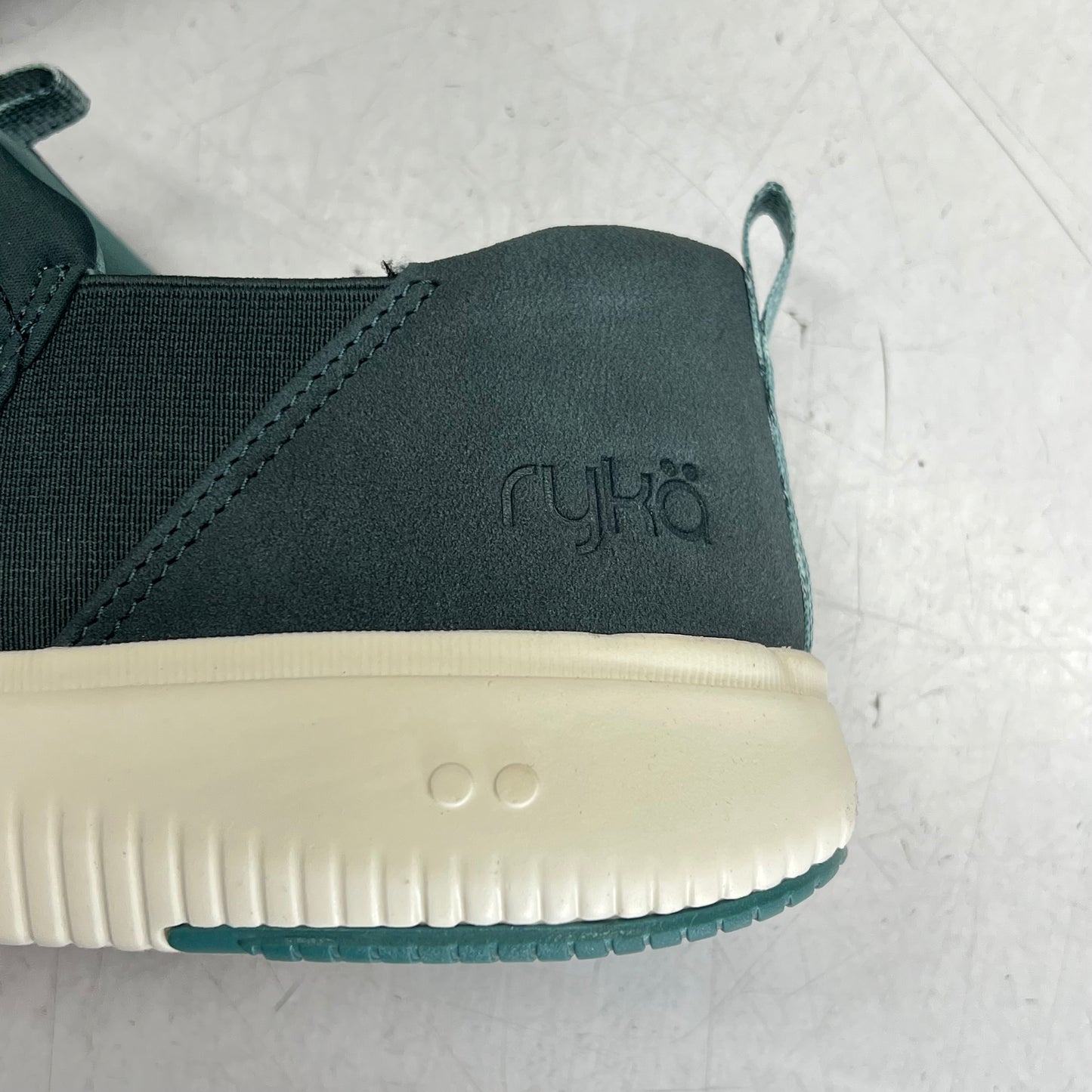 RYKA Quilted Slip-on Pursuit Sneaker Arch Support  Women's Sz 11W Dark Sea Green