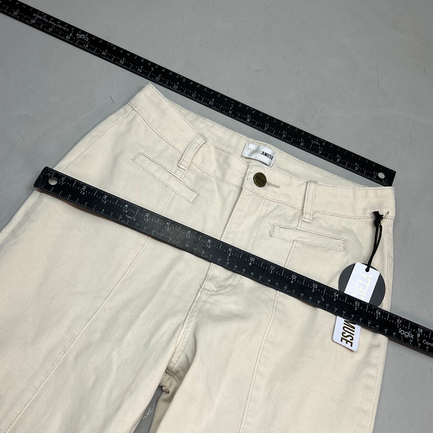 AMUSE SOCIETY Flying High Jeans Flared Leg Women's Sz 26 Banana A301FLY