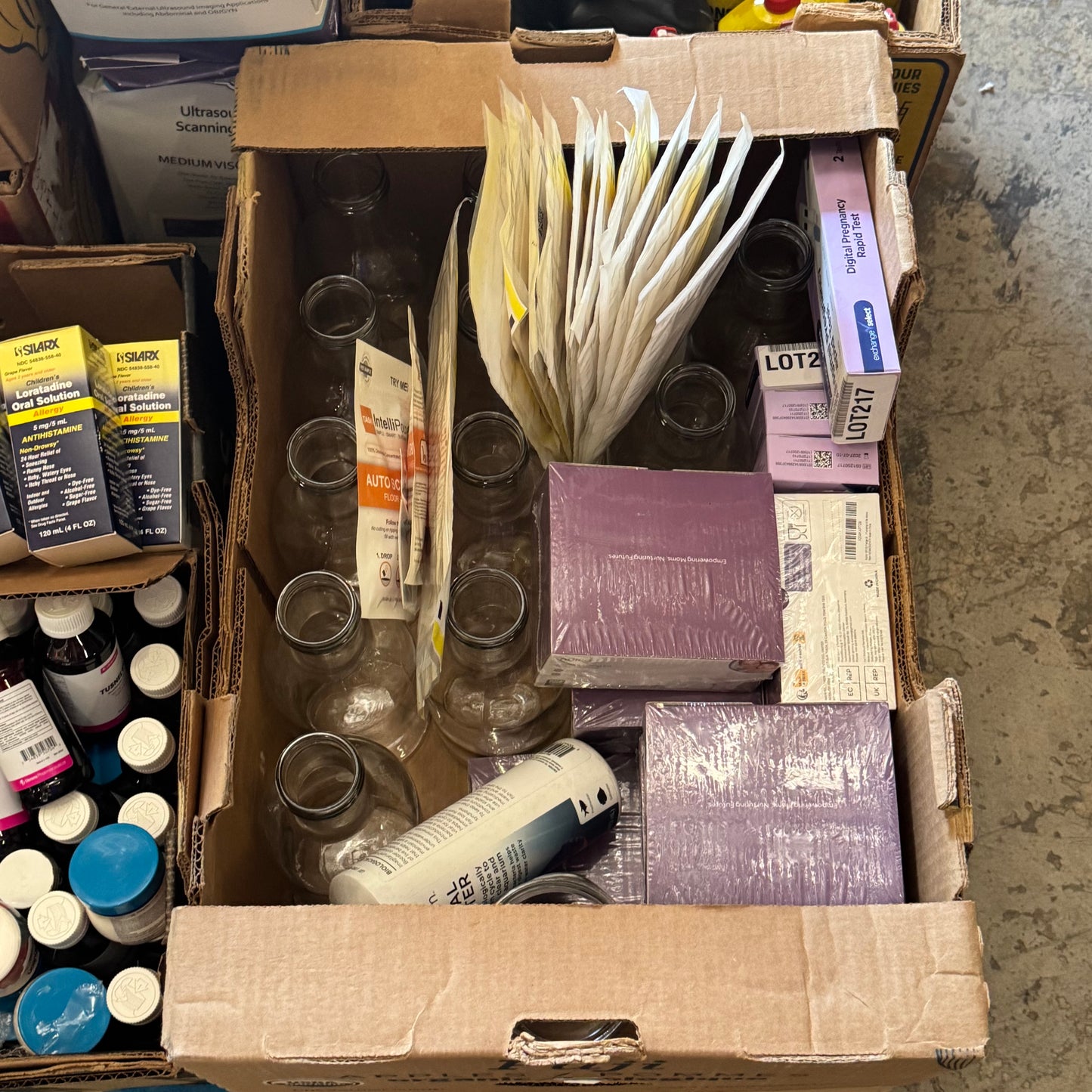 ZA@ Pallet of MIXED Engine Oil, Biological Booster, Daily Nutrition for all Shrimp, Flange Sizing Kit, Coffee, Etc... (AS-IS)