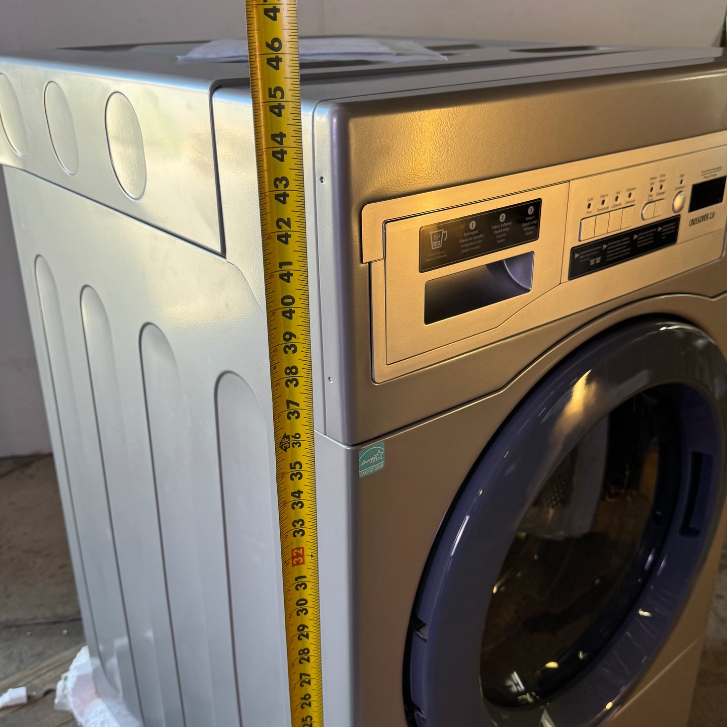 LAUNDRYLUX Commercial Laundry, Front Load Washing Machine Sz 27"W x 30"L x 45"H, WHLFP817MC2CW2