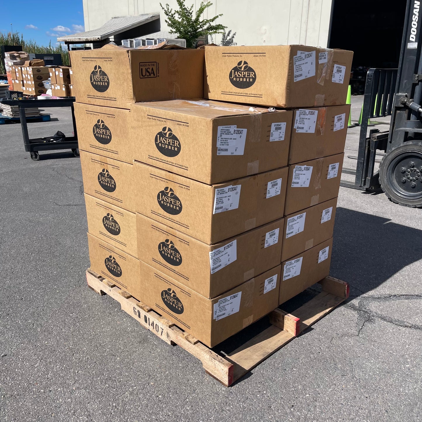 ZA@ Pallet of JASPER RUBBER Rectangle Gaskets 11.5"x6" 002653305 (AS-IS)
