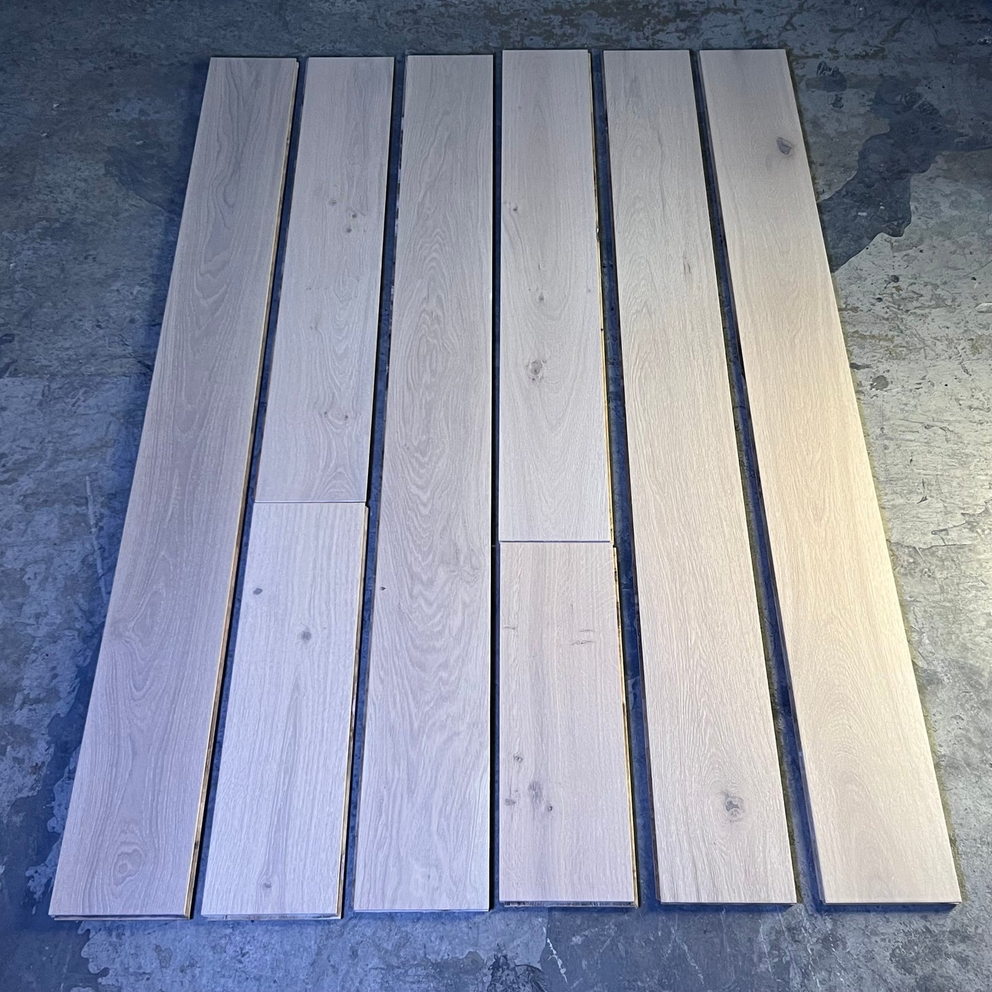 LEGACY COLLECTION (8 Pieces) Prefinished Engineered Plank 23.3 Sqft/case, Oak 154190082