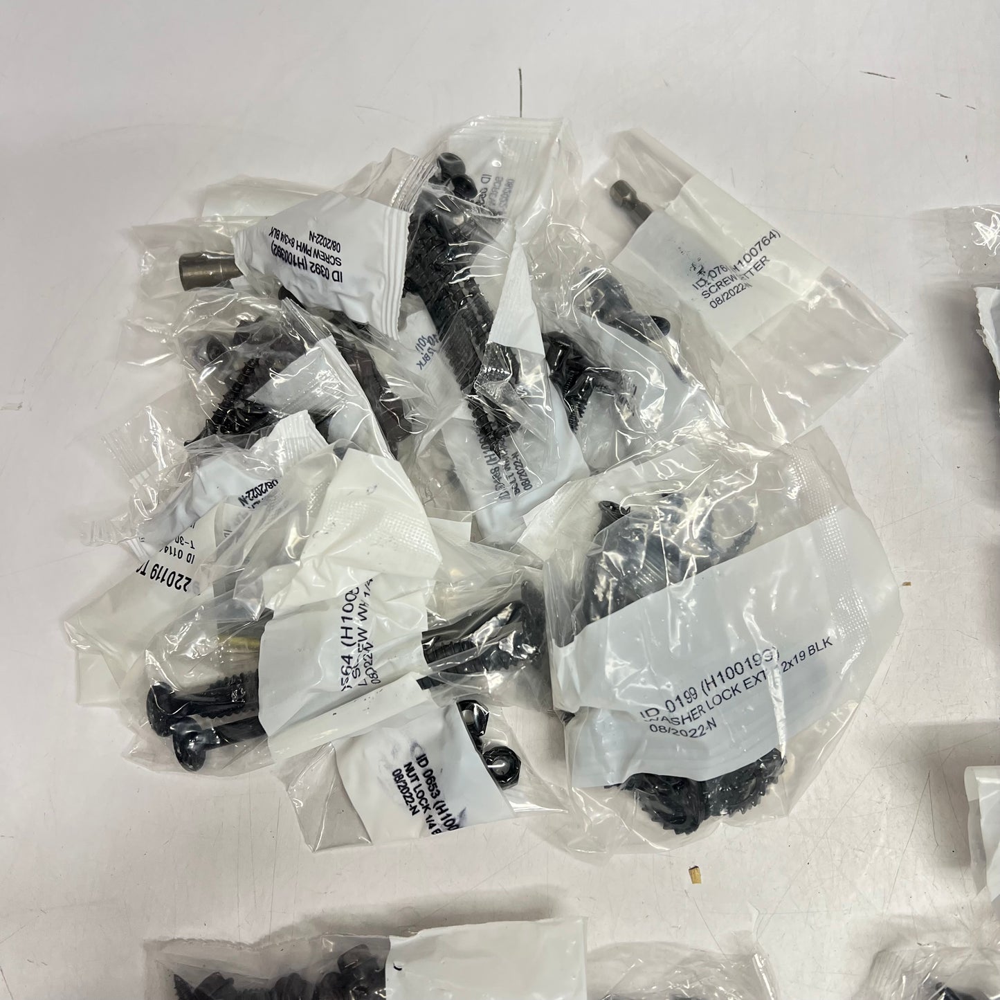 BACKYARD DISCOVERY Gazebo Hardware For Saxony Grill Gazebo Black 2104617D