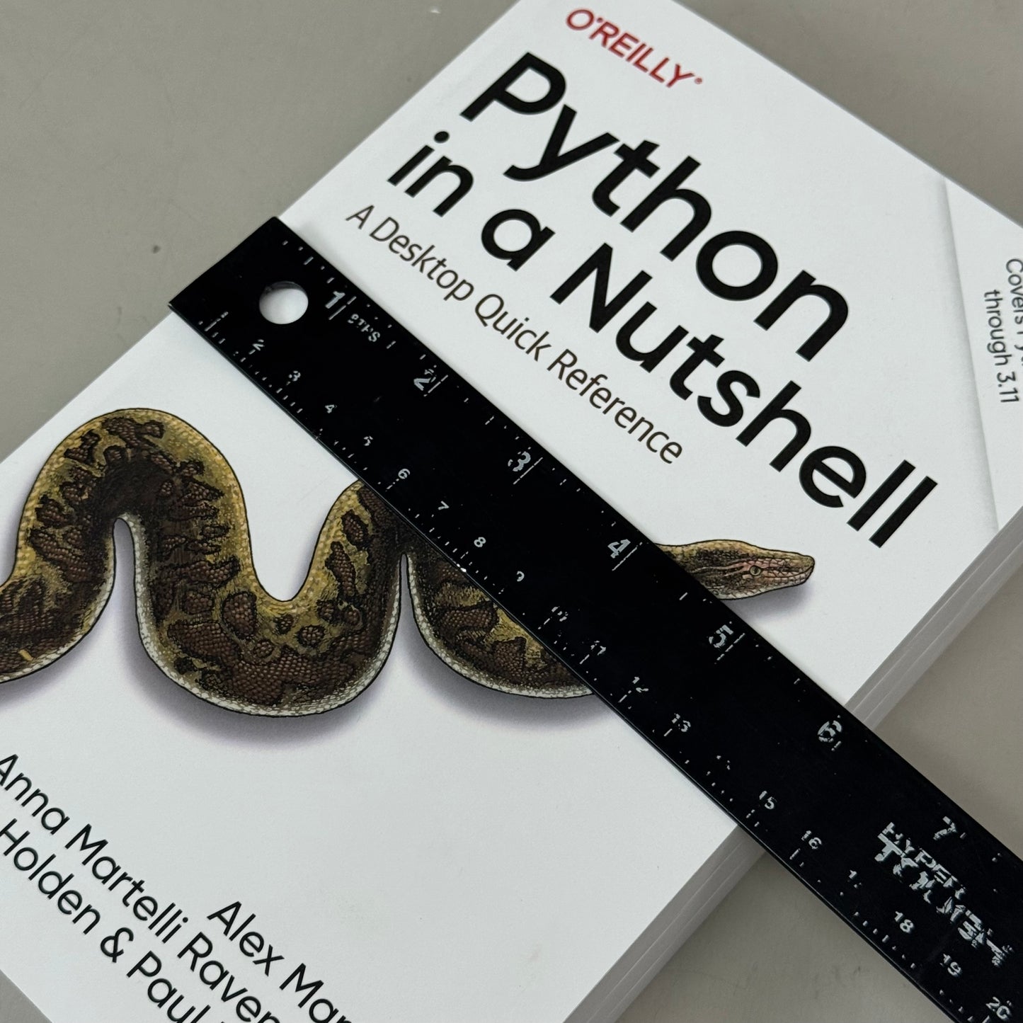 PYTHON IN A NUTSHELL A DESKTOP QUICK REFERENCE By Alex Martelli & Others Book 735 Pages