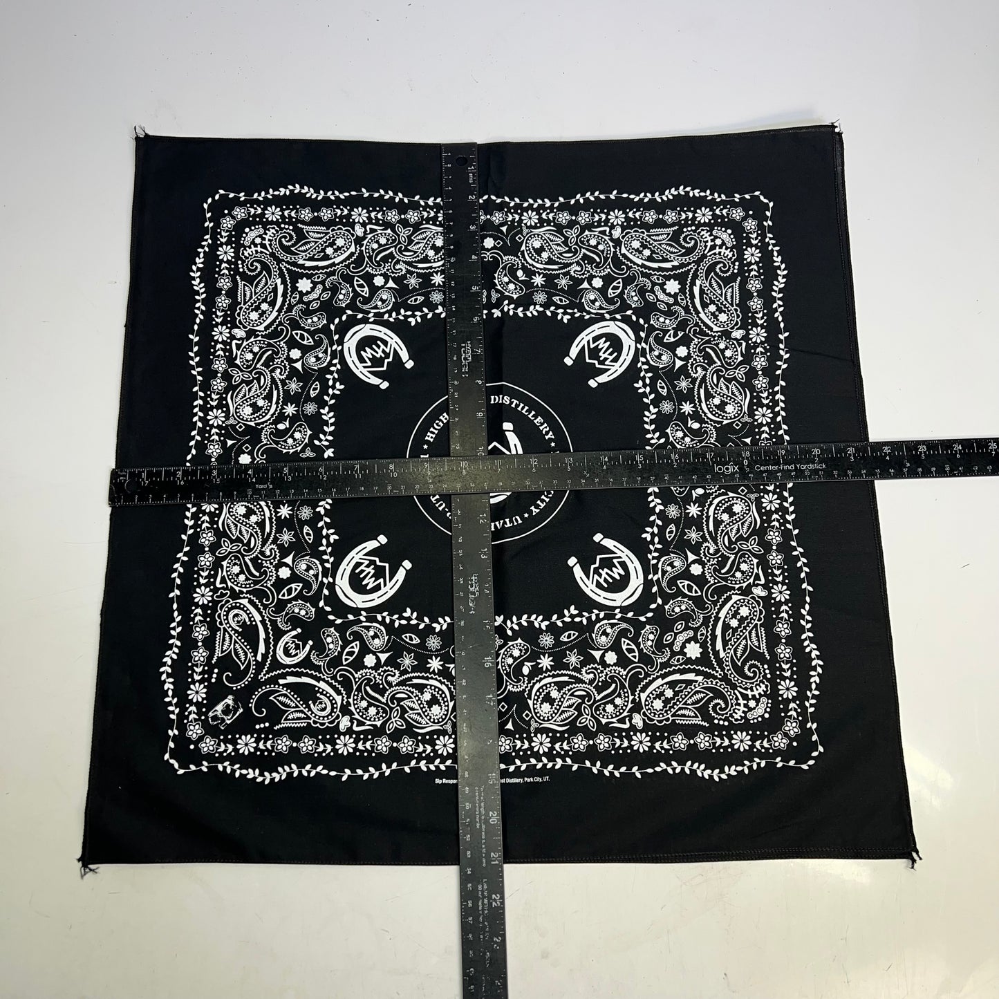HIGH WEST DISTILIERY (4 PIECE SET) Park City Utah Bandana W/ Pins 21"x21"