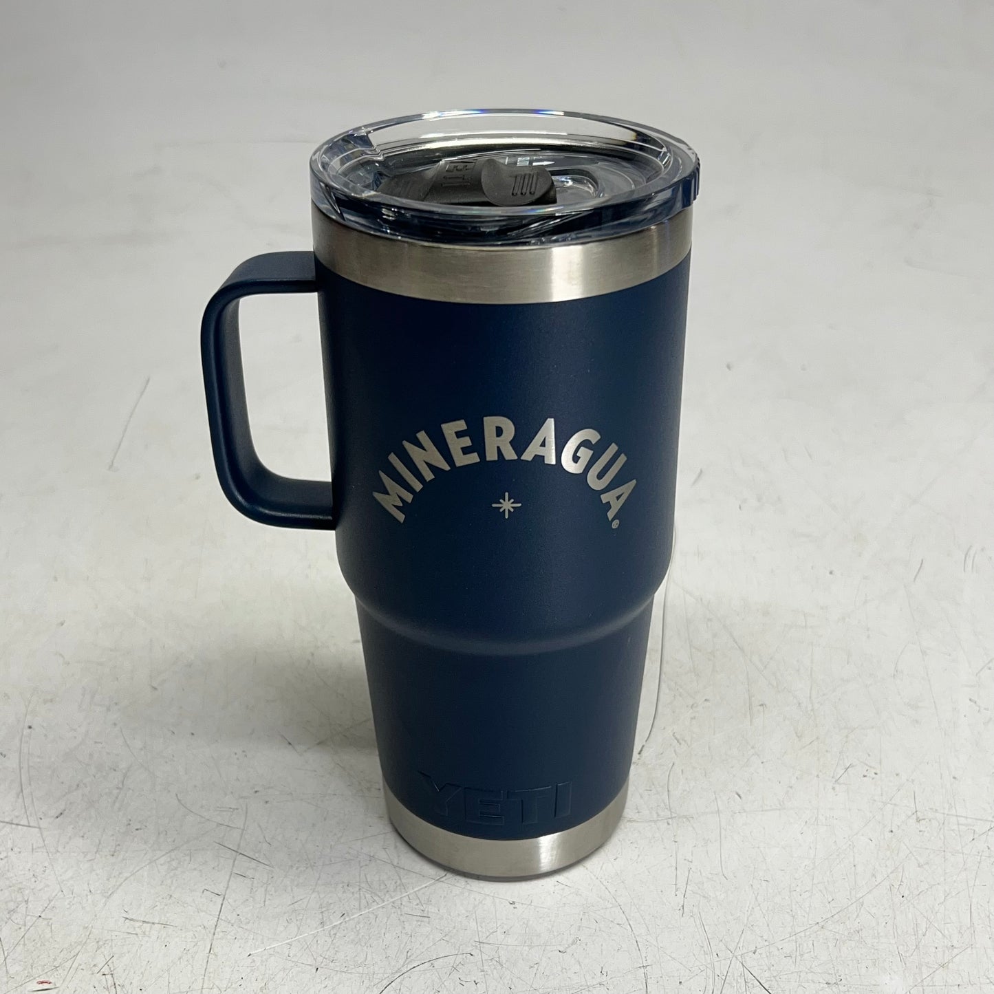 YETI Rambler Double Wall Travel Mug Etched Mineragua 20oz Navy Blue 4010