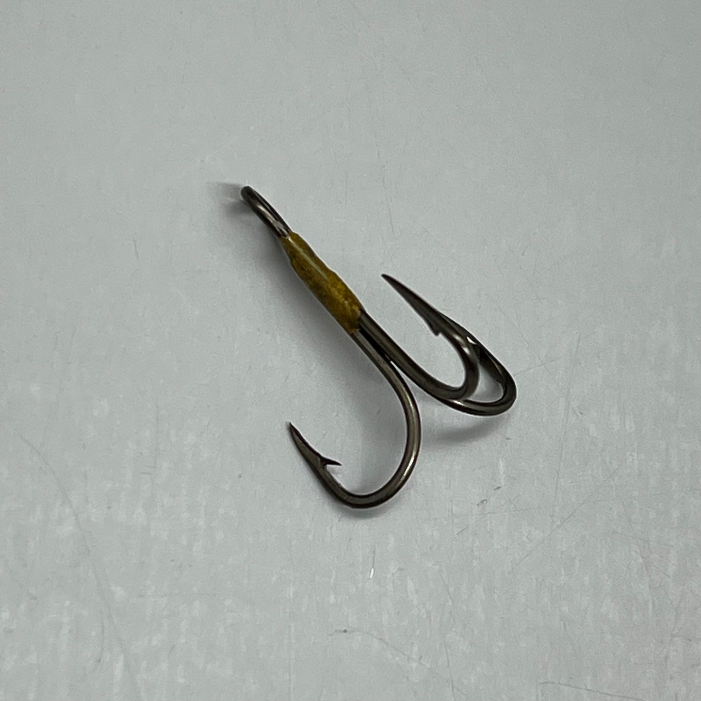 EAGLE CLAW (5 PACK) Curved Point 2X Treble Hook Lure Repla Bronze #4 5pc 374A-4