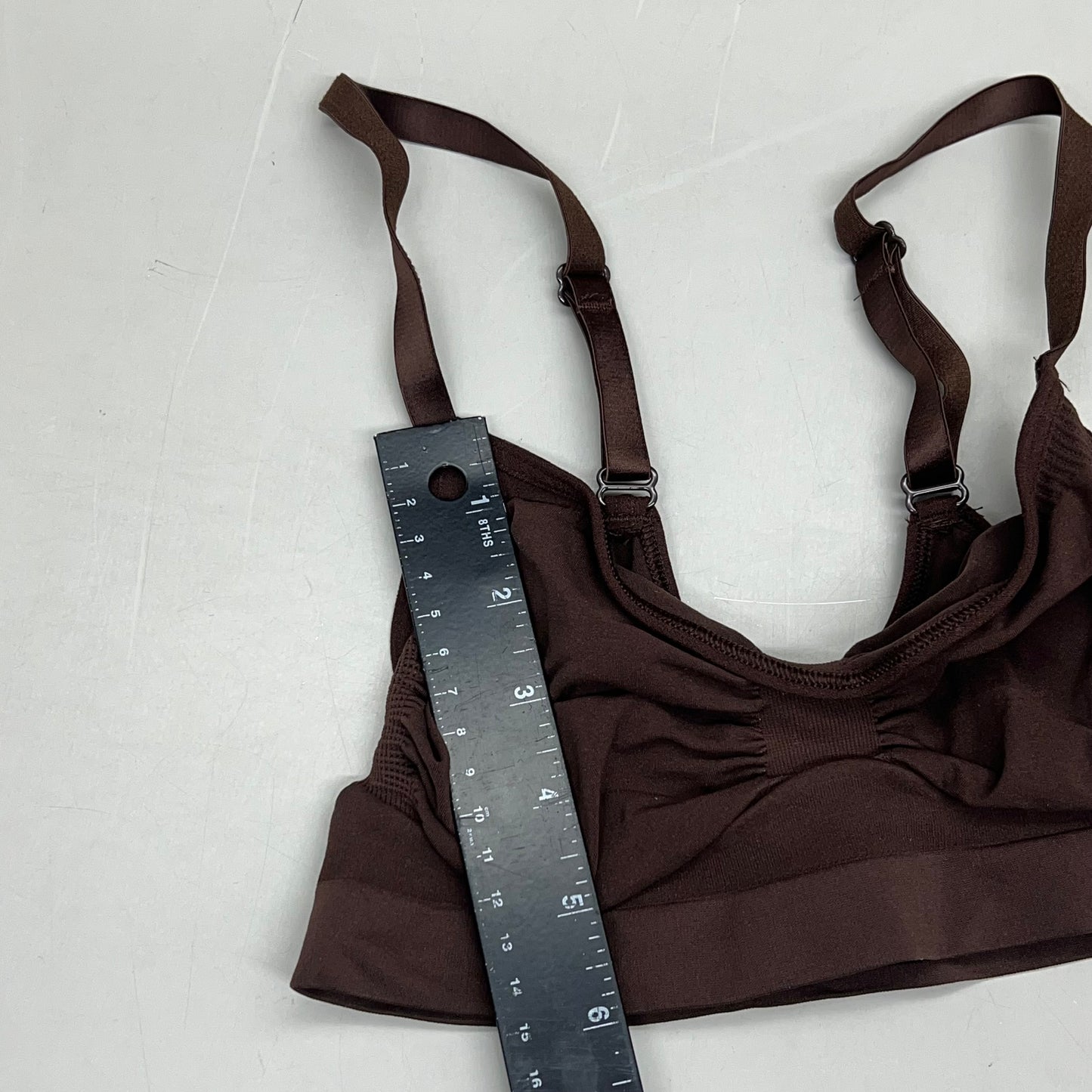 SKIMS Strong Support Seamless Sculpt Bralette Pique Stitching Women's Sz L Cocoa