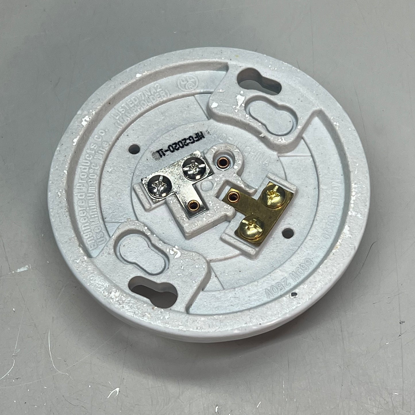 ZA@ EPCO (3 PACK) Energy Solutions Lampholder Porcelain Lamp Holder Medium Base White 16500