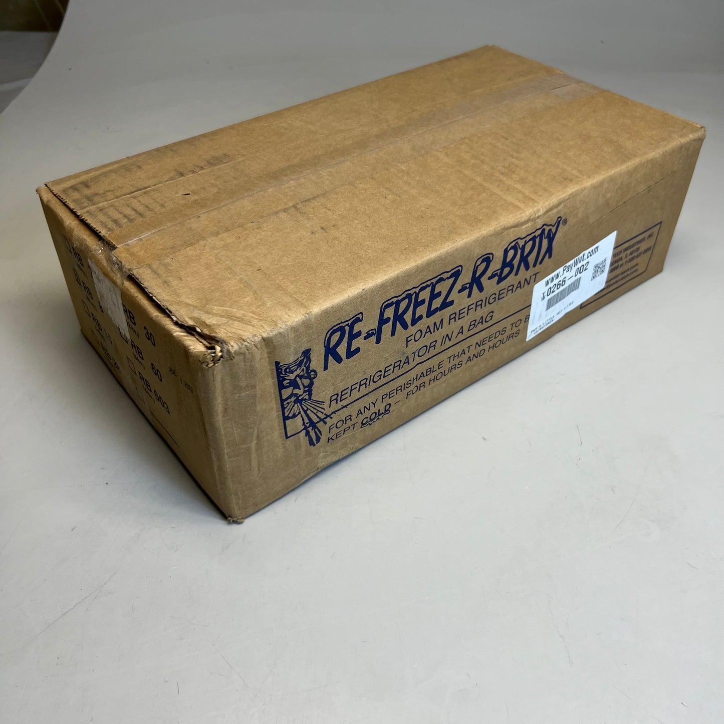 ZA@ RE-FREEZ-R-BRIX (42 PACK) Foam Refrigerant “Refrigerator in a Bag” RB8 Sz 7.5"x 5.5"