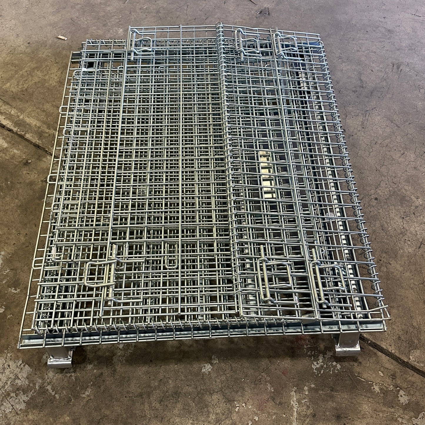 4000 LBS Capacity Wire Box with Wheels 48"Lx40"Wx30"H