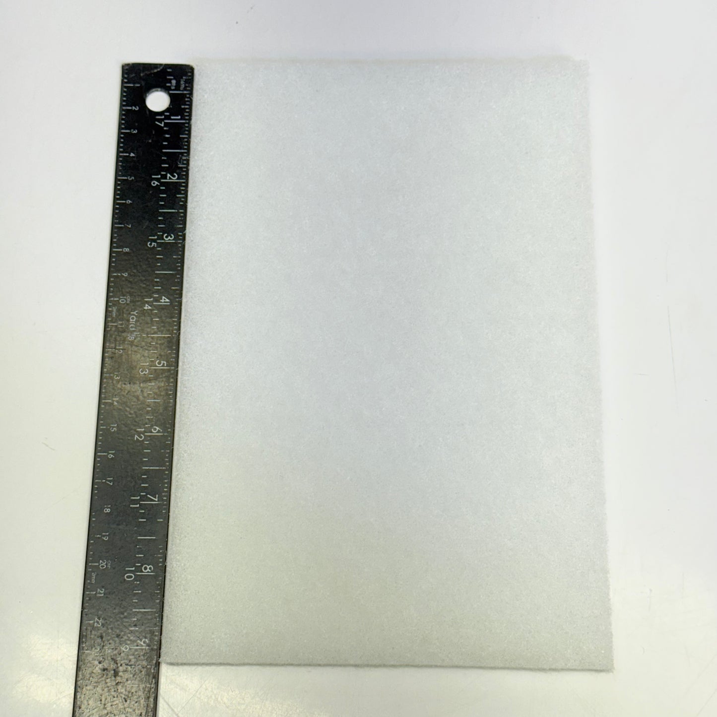 GLOBAL INDUSTRIAL (20 PACK) Light Duty Scouring Pads Sz 6" X 9" White 670325