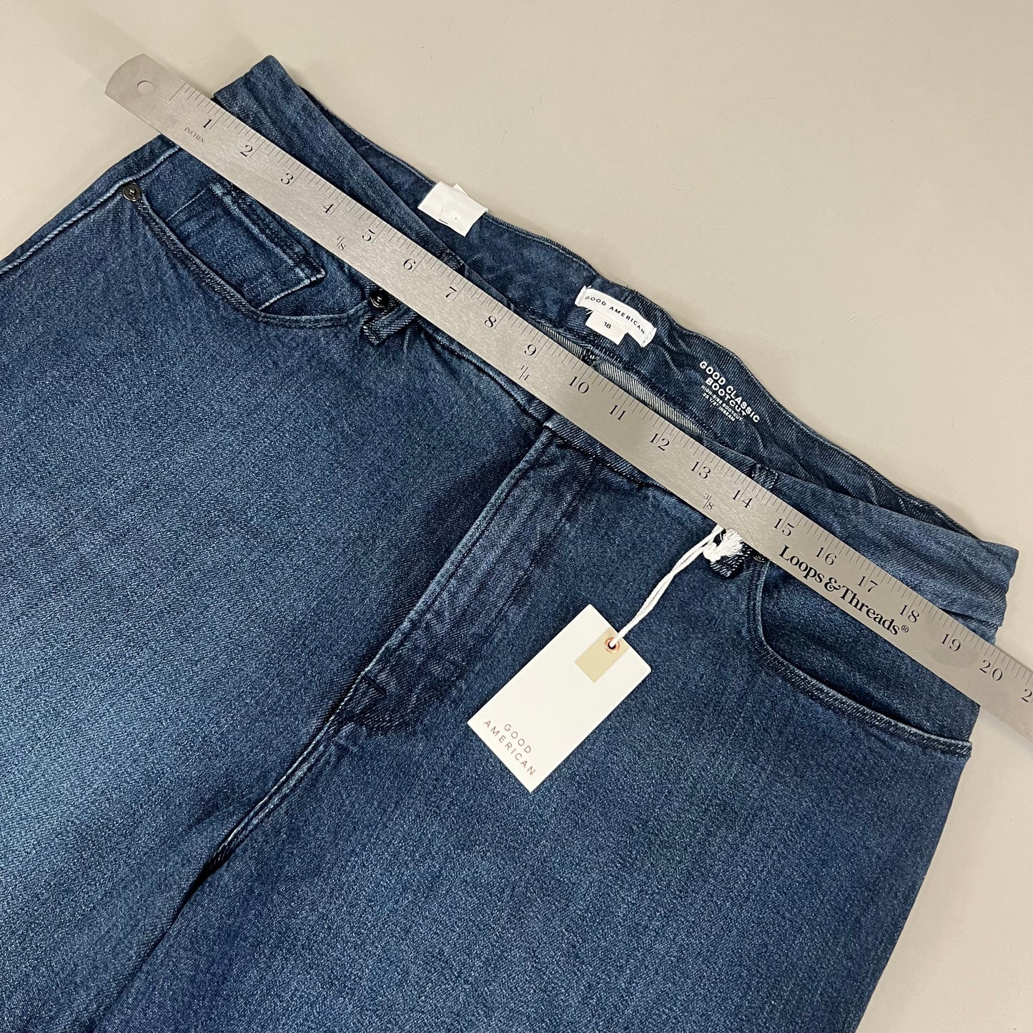 GOOD AMERICAN Good Classic Slim Bootcut High-Rise Jeans Women's Sz 18 Plus Indigo700 GCLBT220T