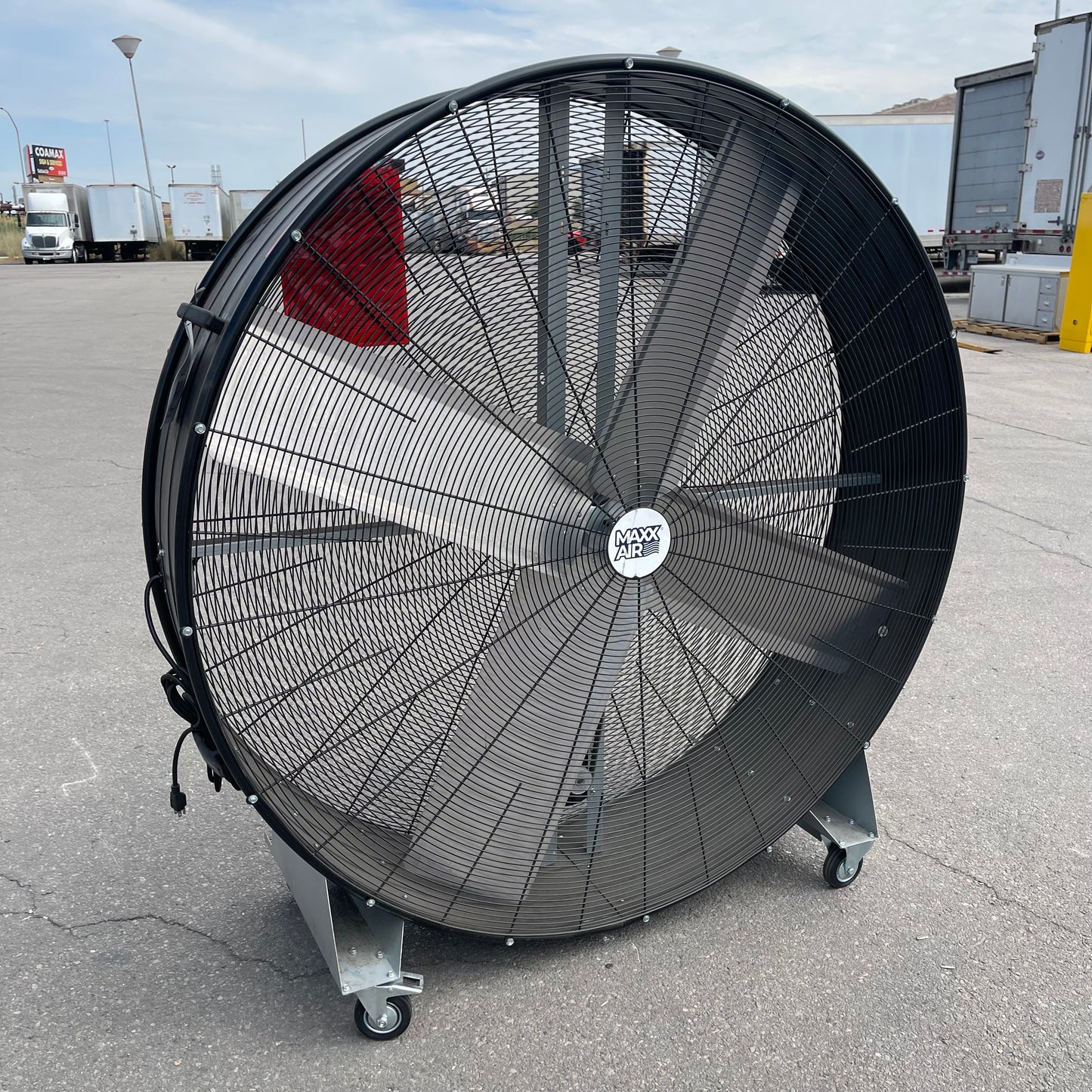 Z@ VENTAMATIC Maxx Air Belt Drive Barrel Fan 60” BF60BDBLKP-4 (New)