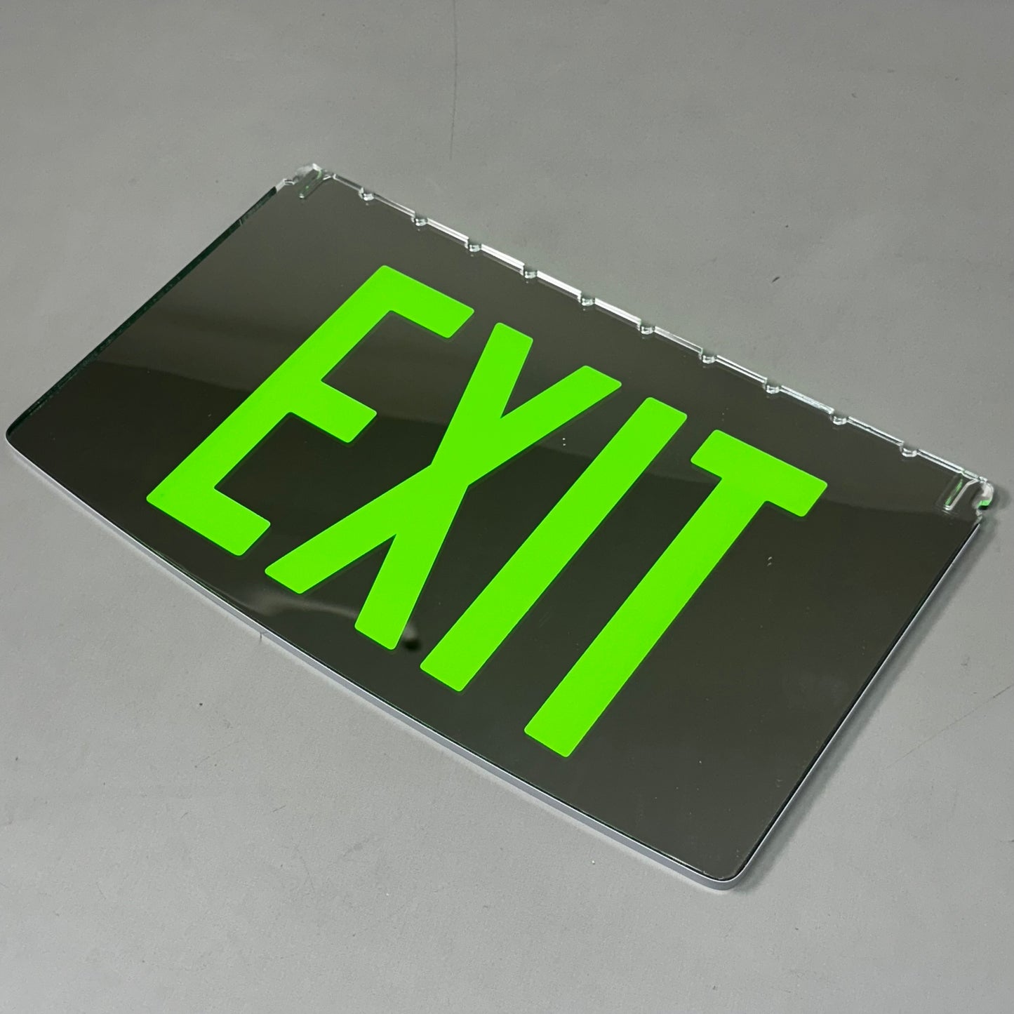 EVENLITE Exit Sign Hang Up Kit W/ Green Exit Sign & Hardware SOVIIEMG1MBAPDUC