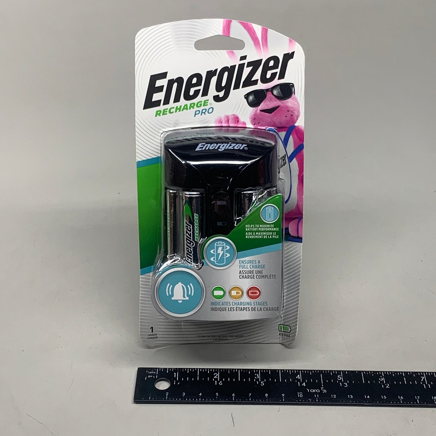 ENERGIZER Rechargeable Battery Charger Pro With 4 Imh Batteries CHPROWB4