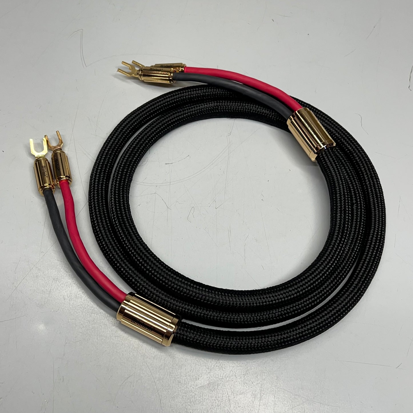 MCINTOSH Speaker Cables Fine Pure Copper In Fire Proof Insulators 2M CS2M