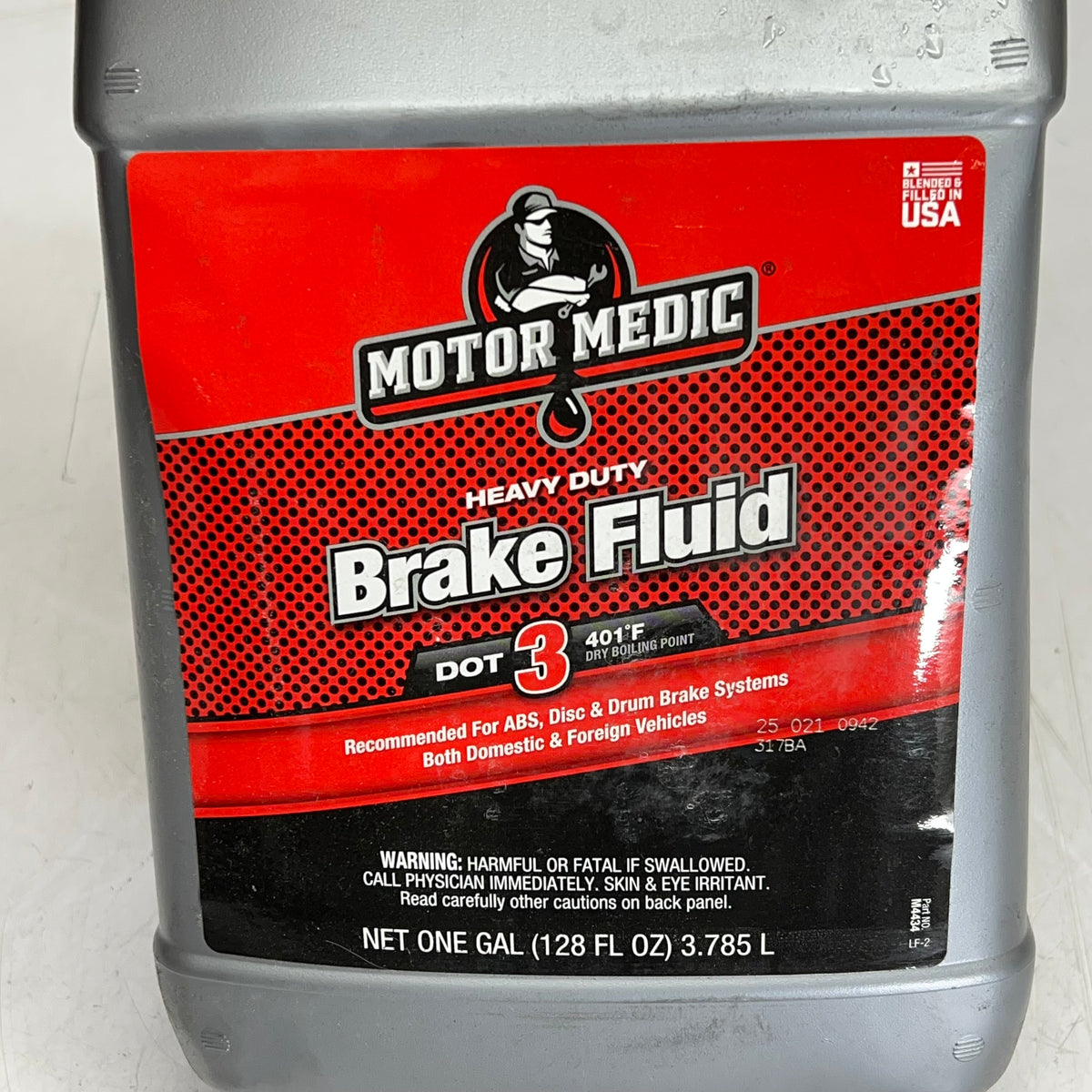 ZA@ MOTOR MEDIC Dot 3 Brake Fluid For Semi Trucks 1 Gallon M4434 (As-Is)