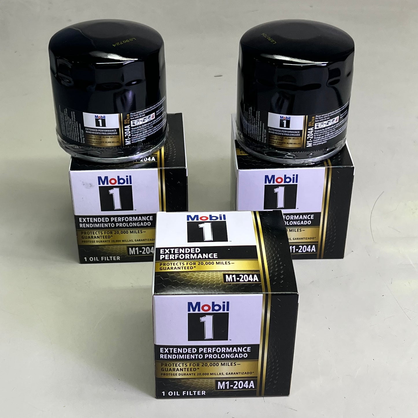 MOBIL 1 (3 PACK) Engine Oil Filter Extended Performance Black M1-204A
