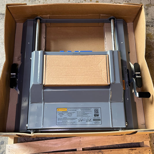 BW TRAILER Trailer Hitch/Related 33"W x 36"L x 10"H Grey RVB3370/RVC3006