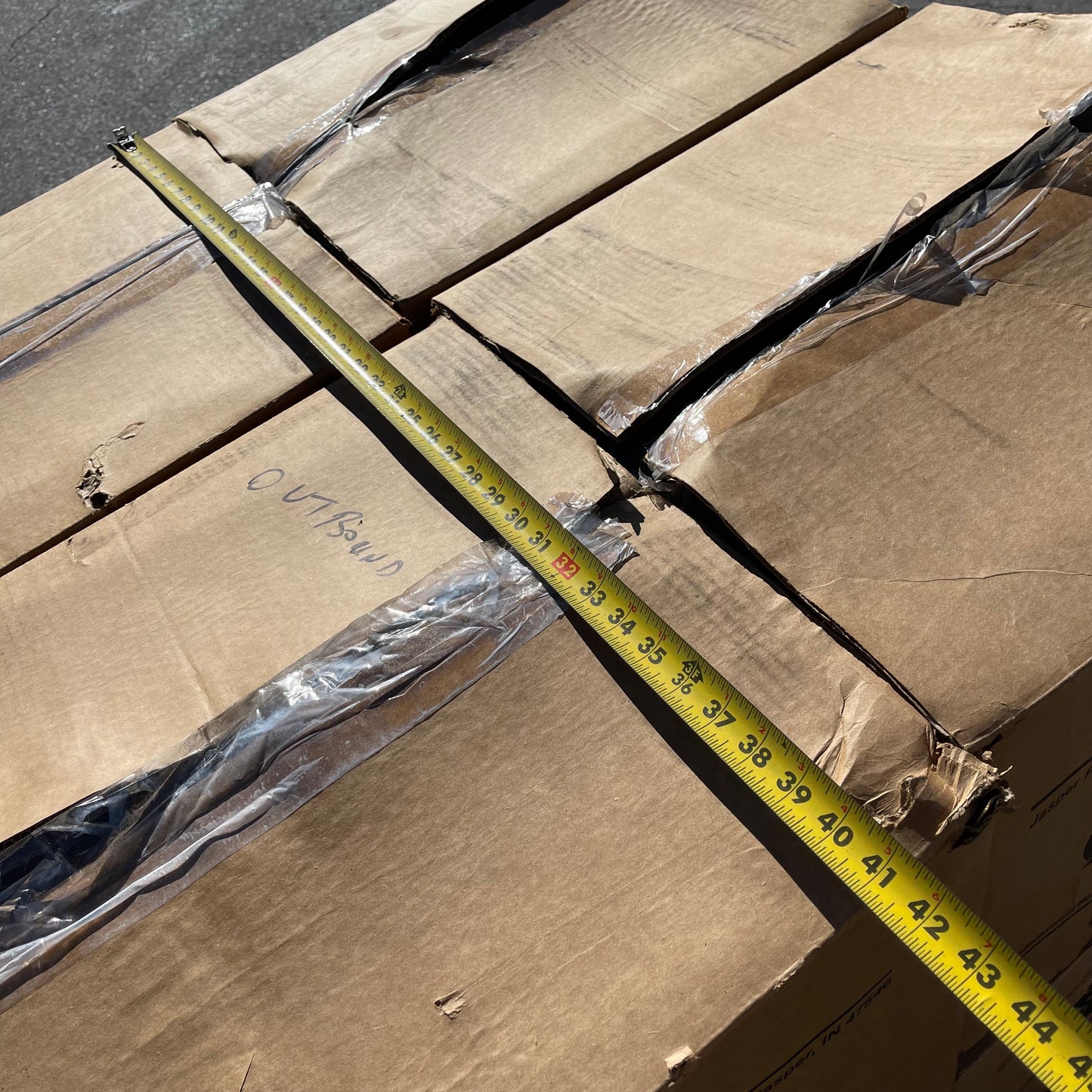 ZA@ Pallet of JASPER RUBBER Round Gaskets 3.5” Dia 002631268 (AS-IS)(B)
