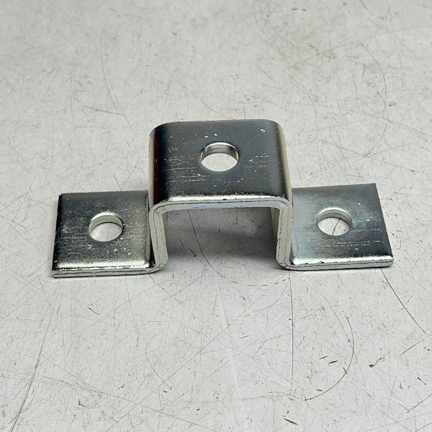 WESANCO Five-hole "u" Supports For W200 Or W210 For 1-5/8" Channel W5312EG