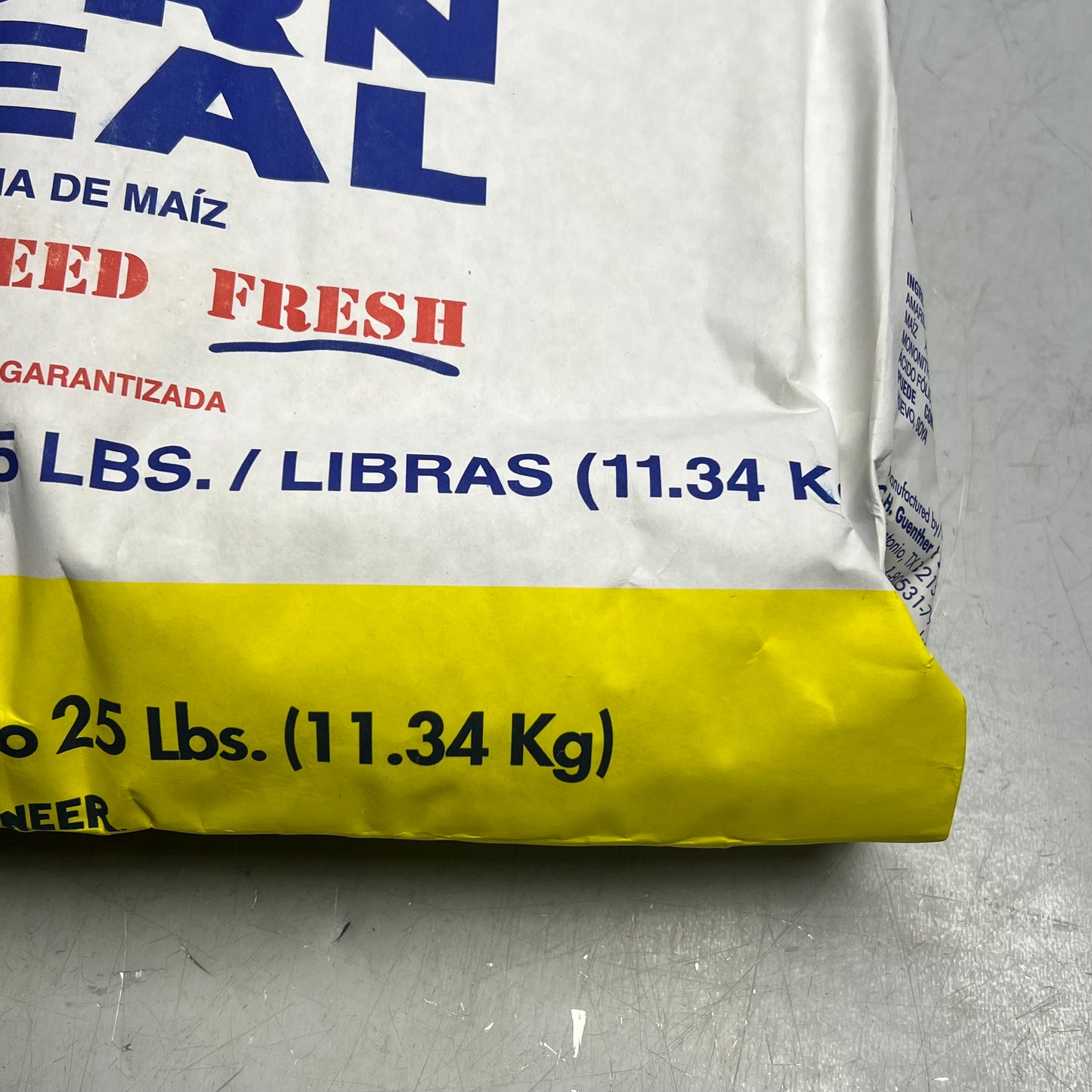 ZA@ PIONEER  Enriched Yellow Corn Meal Ingredient 25 lb Bag Yellow C