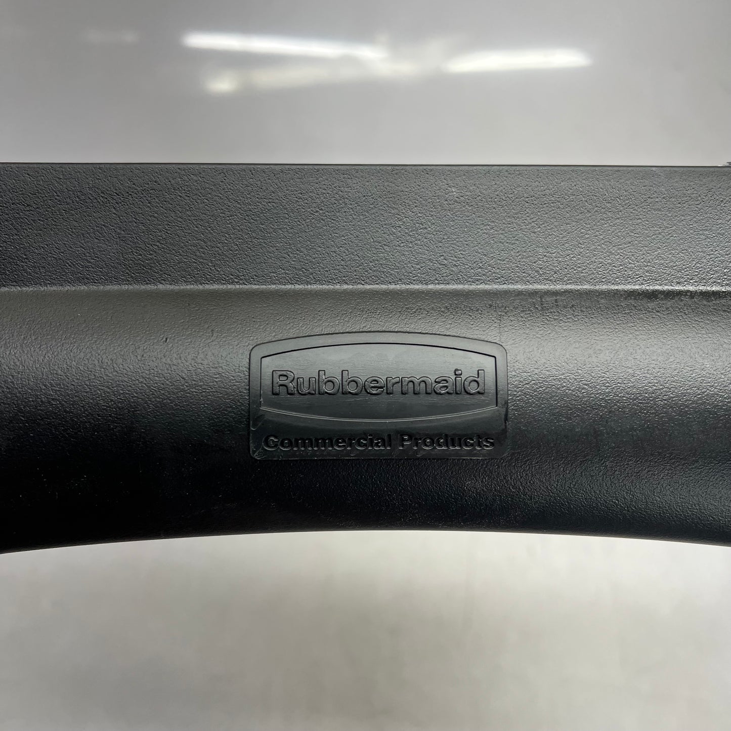 RUBBERMAID Microban Antimicrobial Sturdy High Chair 29"H x 23"W Black FG781408