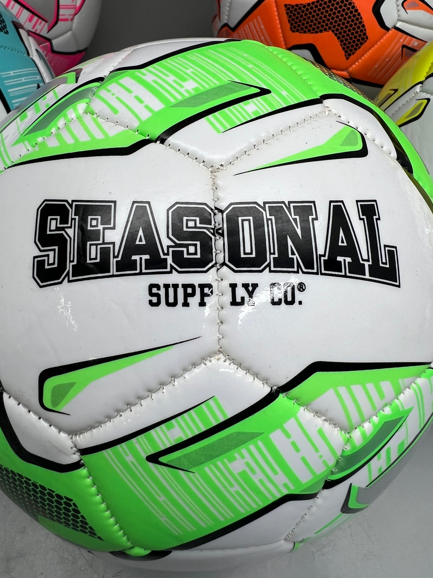 SEASONAL SUPPLY (5 PACK) Competitor Soccer Balls Size 5 Multicolor 04156