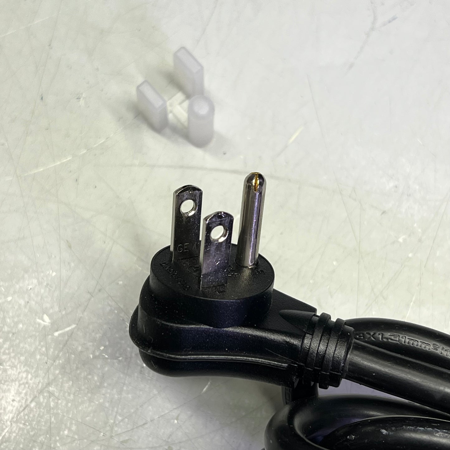 CYBERPOWER Battery Backup W/ Surge Protection 1500 VA 900 W 1705111 (Return)