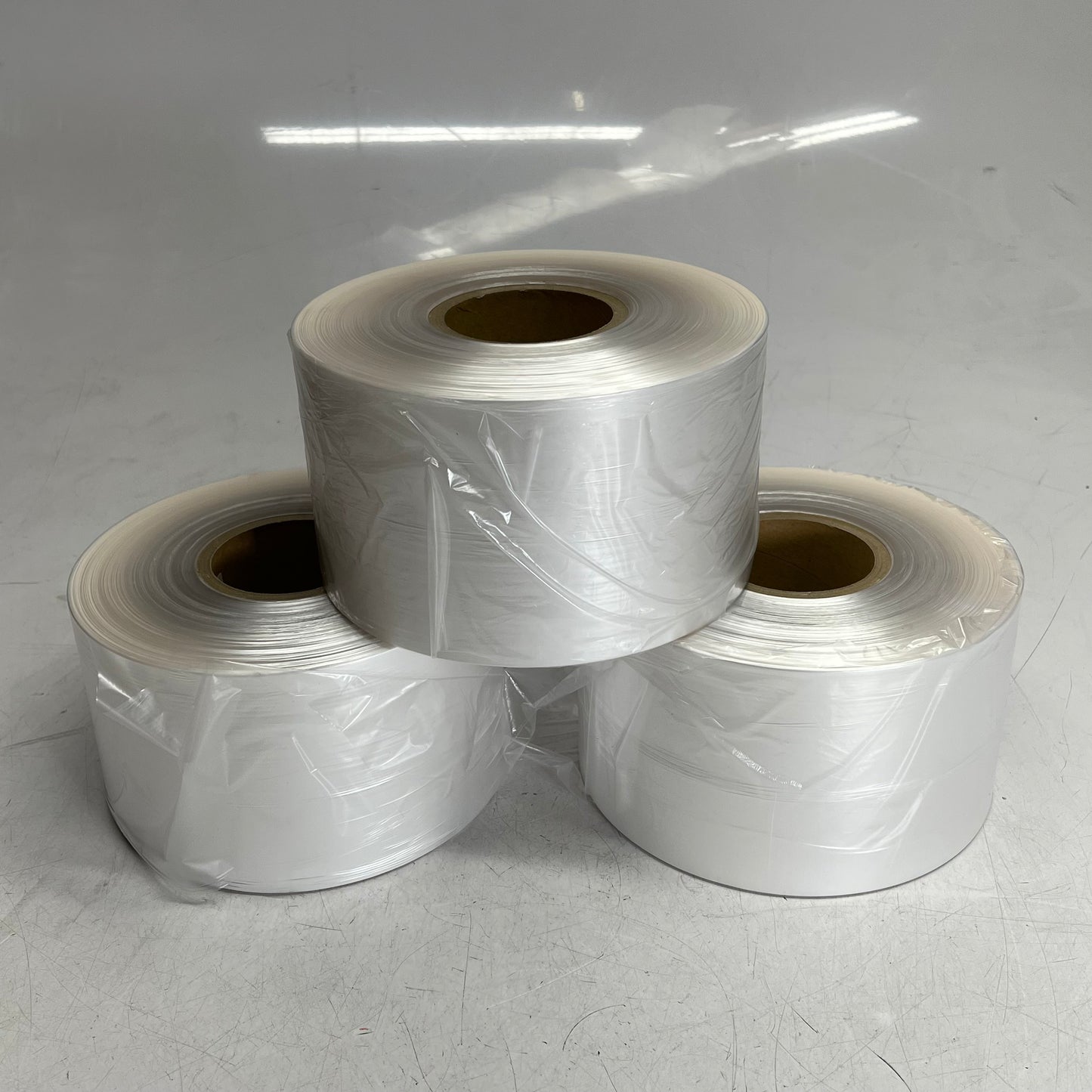 ZA@ (4 PACK) Rolls of Stretchy Plastic 6" Wide Unknown Length Clear