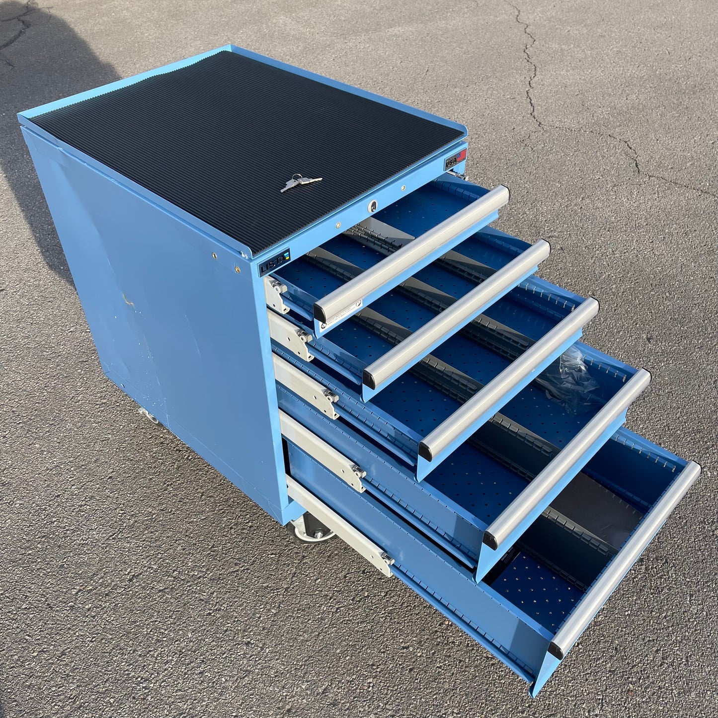Z@ LISTA Mobile Drawer Cabinet 37”x29”x22” Blue XSMP0600-0501M