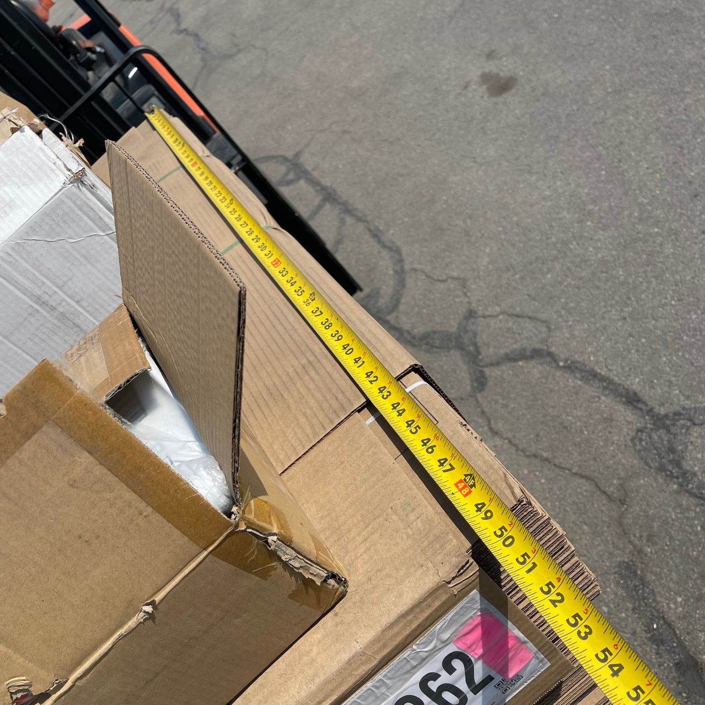 ZA@ Pallet of TARGET Cardboard Boxes, Mailers, & Kraft Paper Packing Tape (AS-IS)