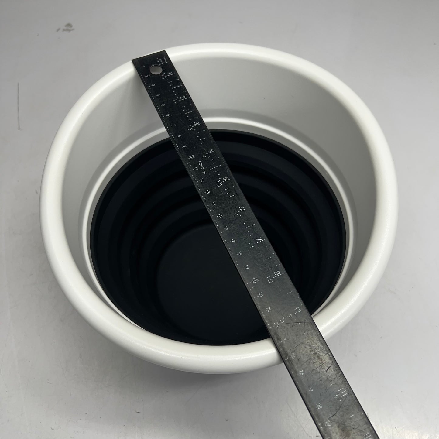 ZA@ BARF BUCKET Glow In The Dark & Collapsible  10" Dia X 8" Deep White/Black