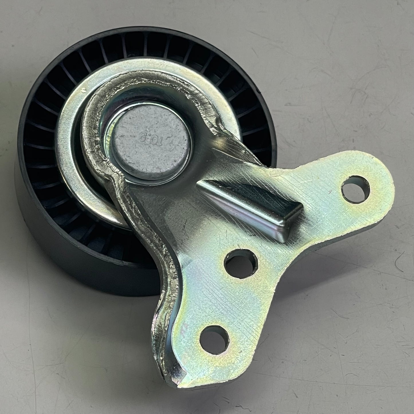 MURRAY Idler Tensioner Pulley Heavy-Duty Thermoplastic for Audi Volkswagen 2330143