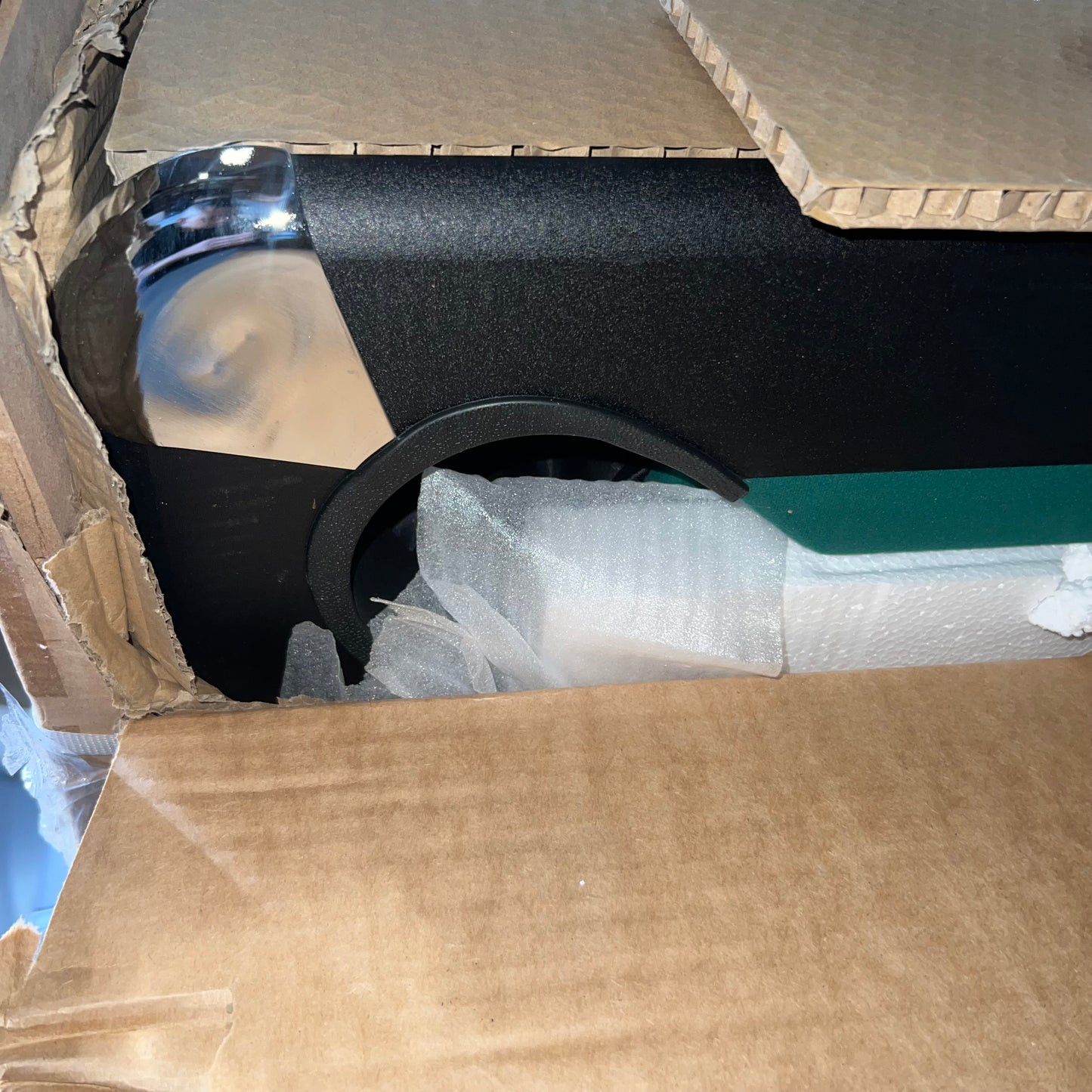 ZA@ Pallet of TRIUMPH 84" Billiard Table With Table Tennis Top, Green 45-6840 (AS-IS, Some Damage to the Bottom)