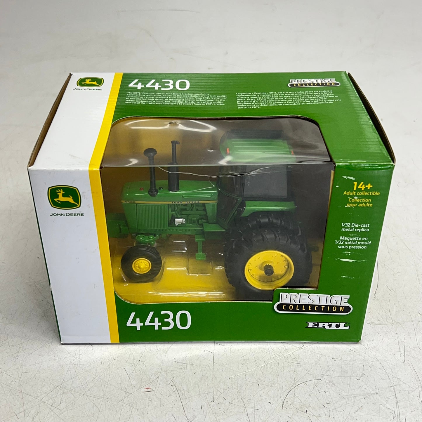 JOHN DEERE Prestige Collection Tractor 1/13 Die-cast Metal Replica Green 4430