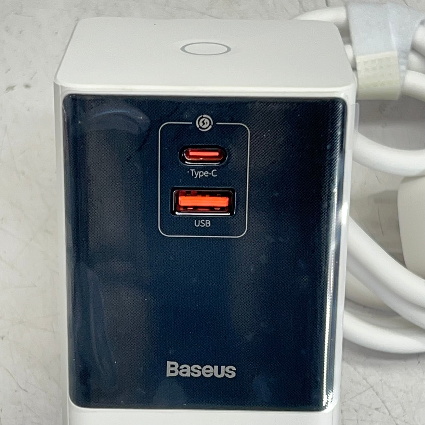 BASEUS Powercombo 6 in 1 Charging Station Simultaneous Fast Charging 65W White