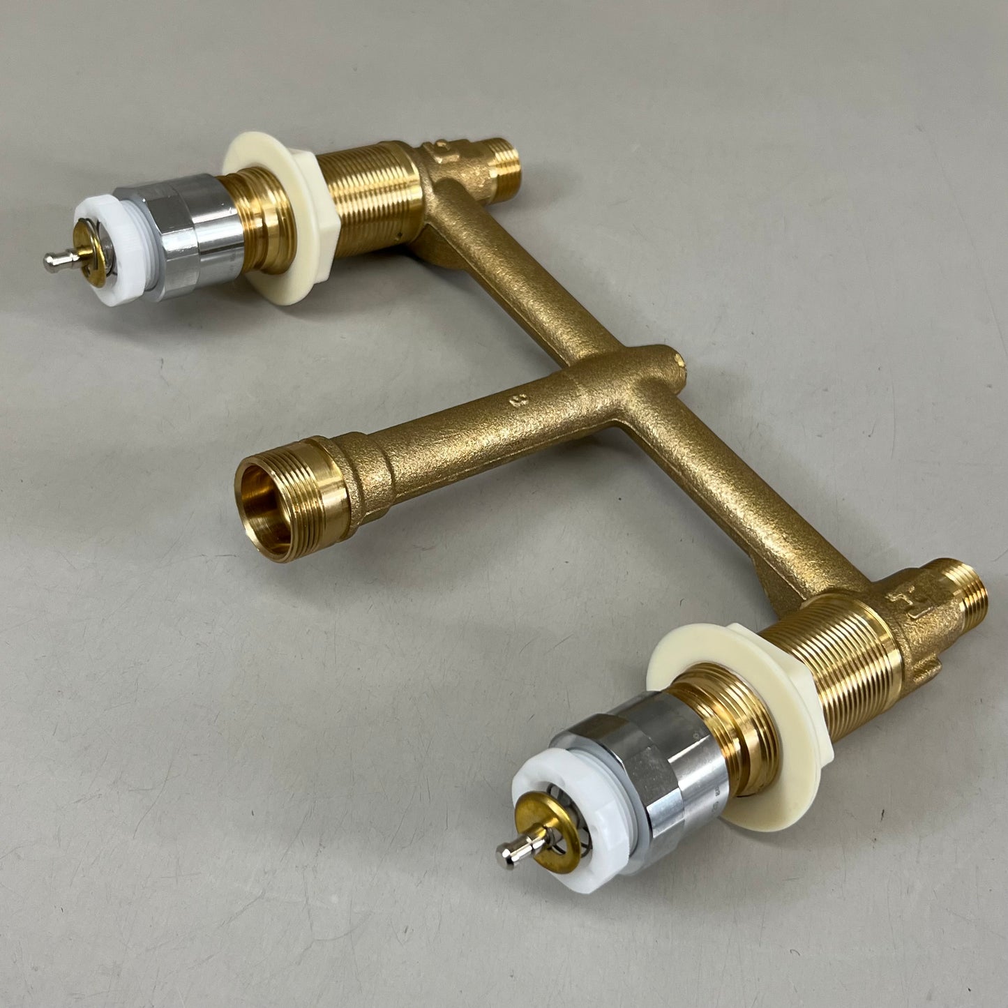 CHICAGO FAUCETS Eco Flow High Arch Kitchen Faucet  Chrome 786-E35-665ABCP